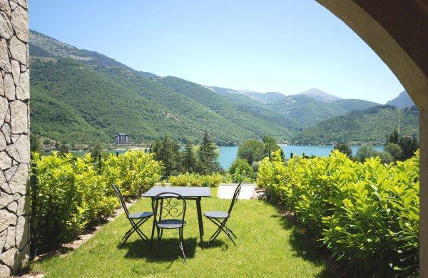 Tassido Coda Resort Scanno Rom bilde