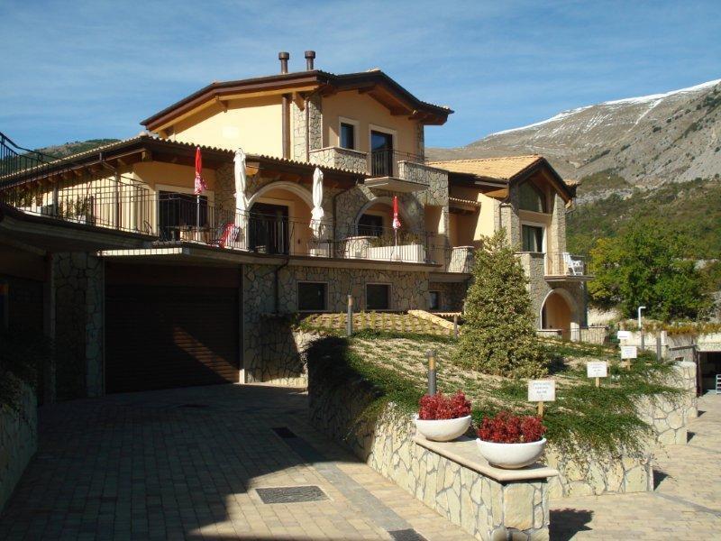 Tassido Coda Resort Scanno Eksteriør bilde